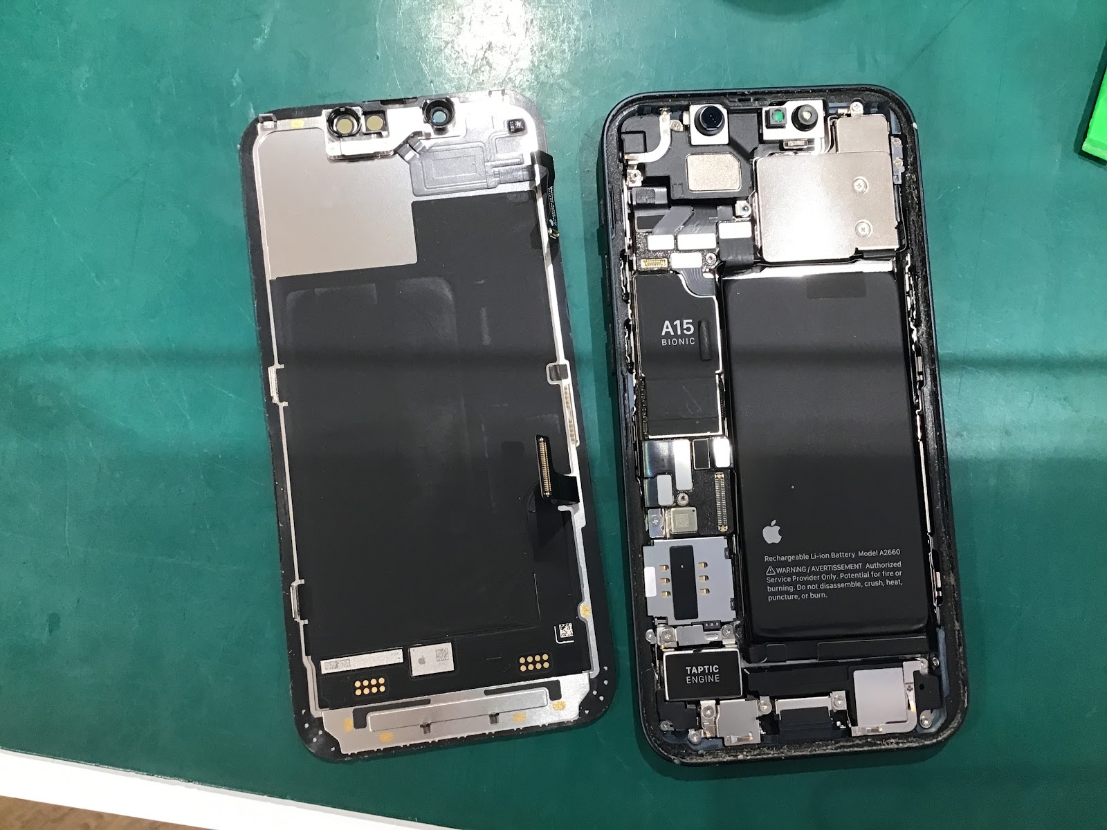 iPhone13miniの修理はスマホ修理工房グランデュオ蒲田店にお任せください！